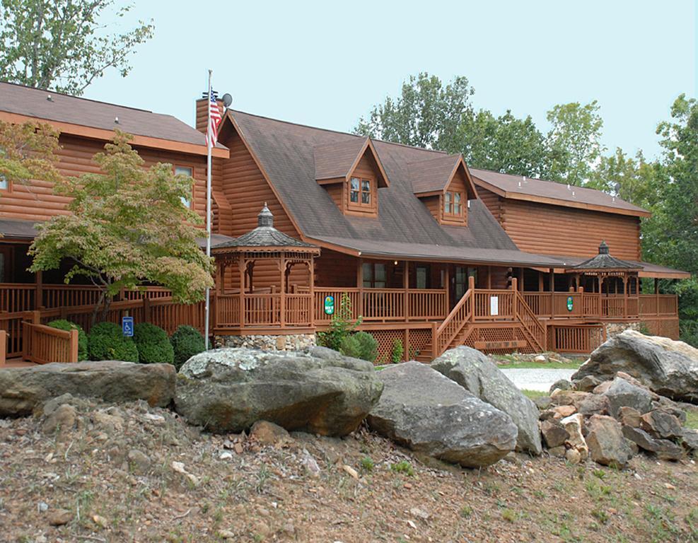 Mountain Top Inn And Resort Warm Springs Exterior foto